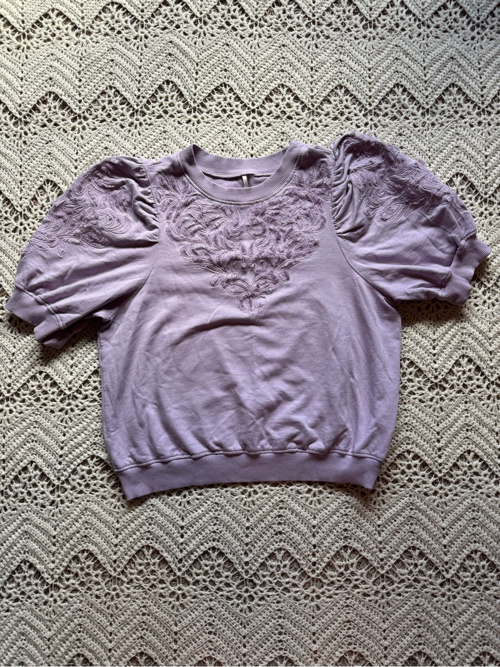 Anthropologie Lavender Puff Sleeve Embroidered Sweatshirt Top Detailed Shirt